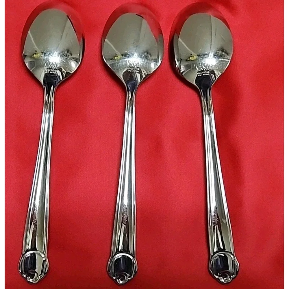 Mikasa Classico Glossy Soup Spoons 18-8 Stainless Gerald Patrick 8.2